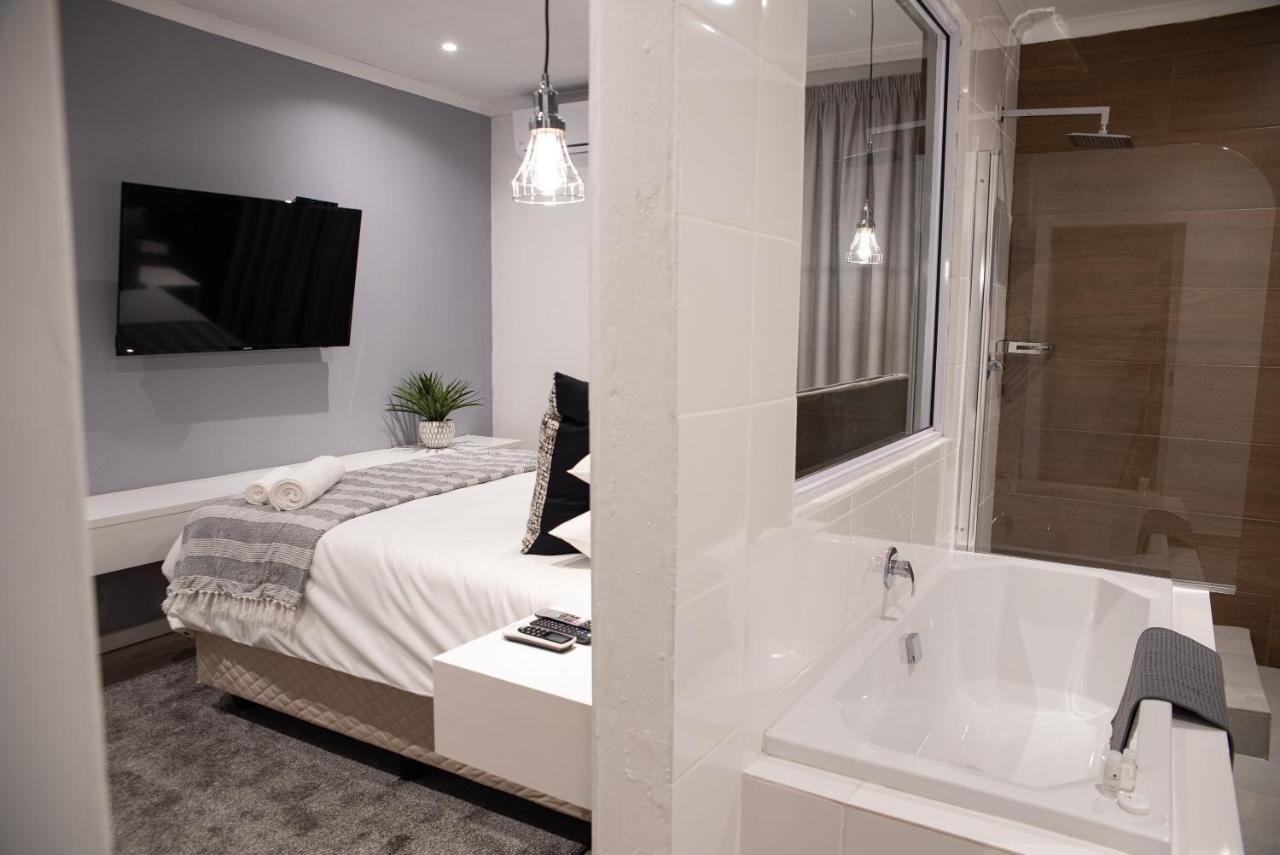 The Royal Bryanston Otel Johannesburg Dış mekan fotoğraf