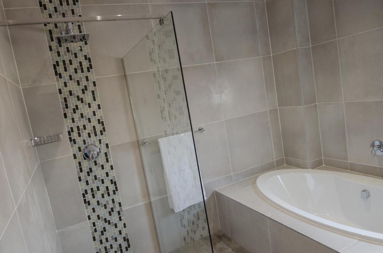 The Royal Bryanston Otel Johannesburg Dış mekan fotoğraf