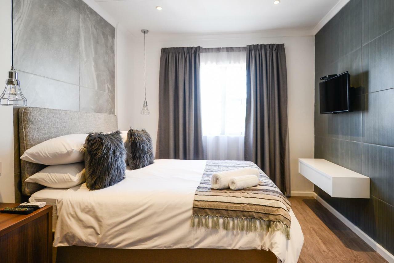 The Royal Bryanston Otel Johannesburg Dış mekan fotoğraf